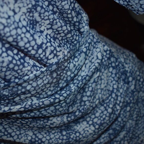 top - Picture 4 of 8